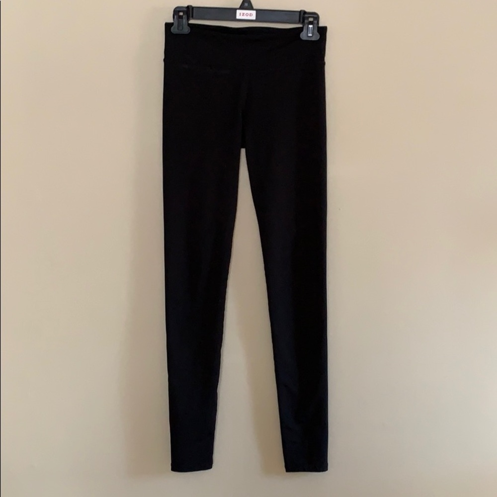 Black Fabletics Leggings
